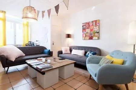 Superbe Avec Terrasse En Centre *